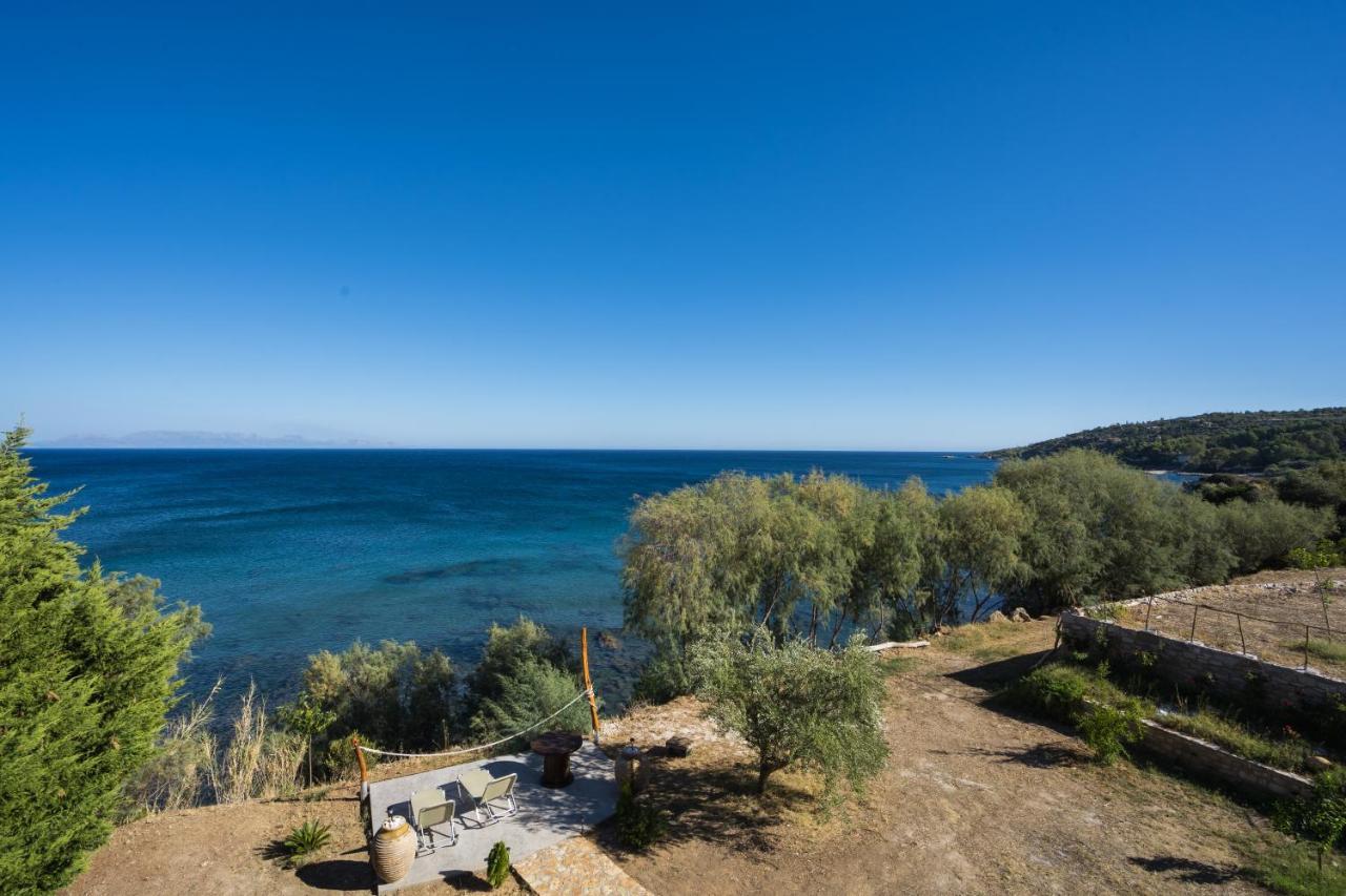 Seafront Studio With Direct Beach Access Koróni Exterior foto